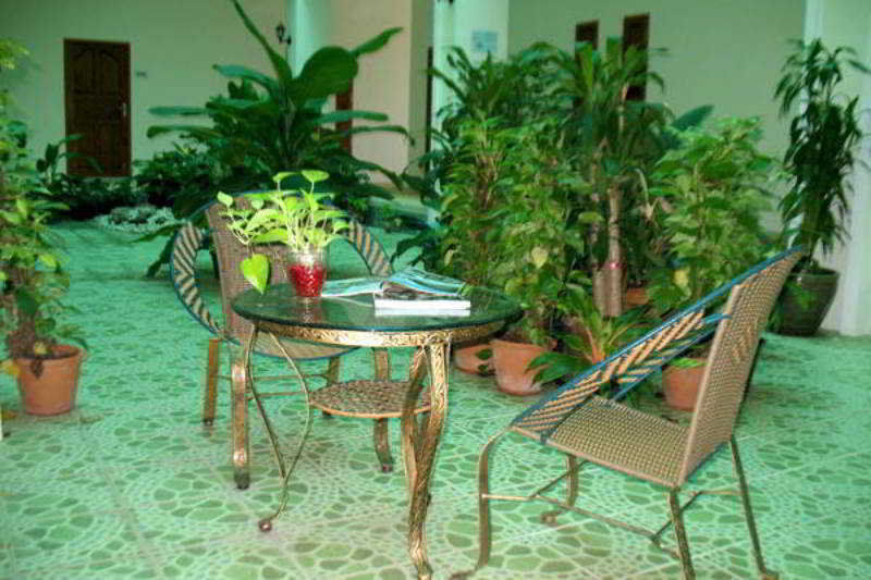 Zhou Hotel