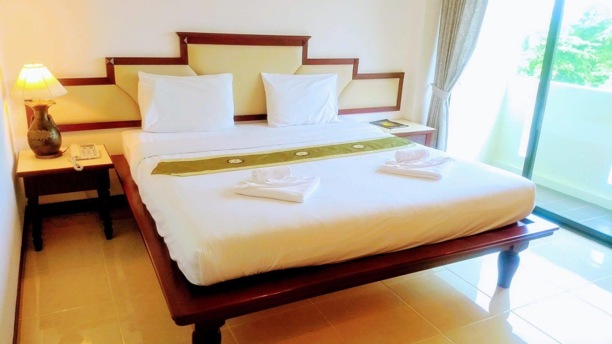 Zhou Hotel Phuket
